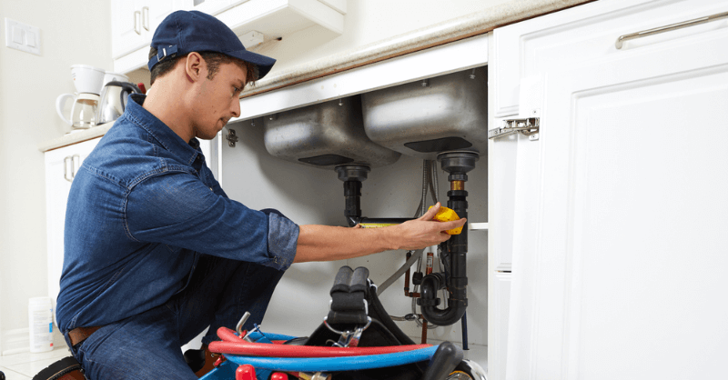 What Qualifications Should You Look for in a Licensed Plumber?