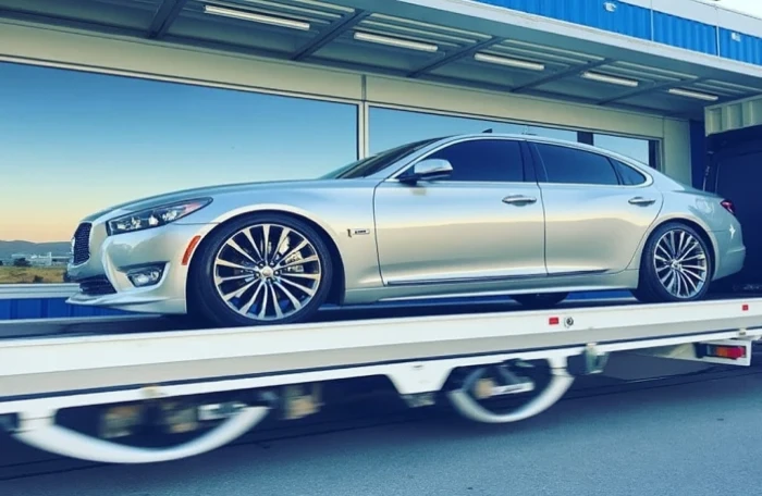 Understanding the Factors that Cause Seasonal Fluctuations in Car Shipping Prices