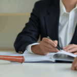 Understanding the Cost of Hiring a Felony Defense Attorney 3 Understanding the Cost of Hiring a Felony Defense Attorney