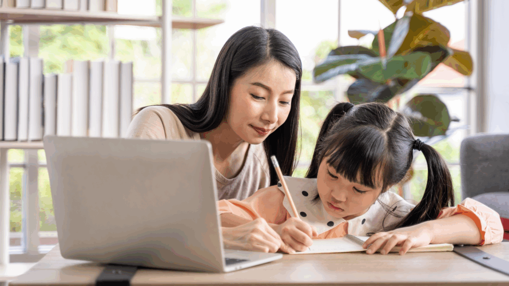 How Networking Platforms Empower Moms to Restart Their Careers