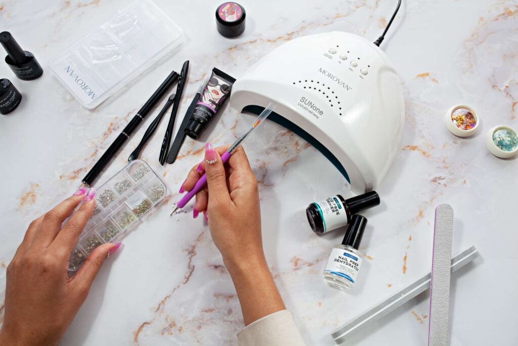 Salon-Style at Home Nail Kit That Brings the Spa Experience to You 1 Salon-Style at Home Nail Kit That Brings the Spa Experience to You