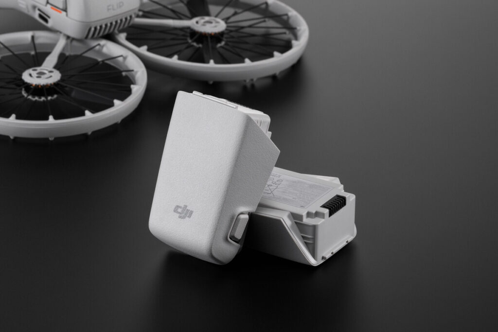 Fast Charging DJI Drone Batteries for Longer Flight Time 1 Fast Charging DJI Drone Batteries for Longer Flight Time