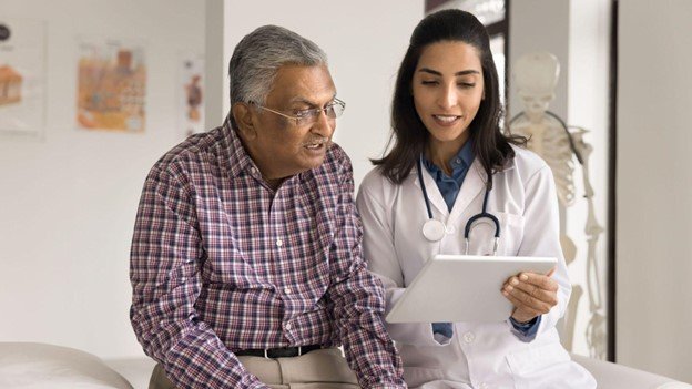Health Insurance Features That Matter For Senior Citizens in India 1 Health Insurance Features That Matter For Senior Citizens in India
