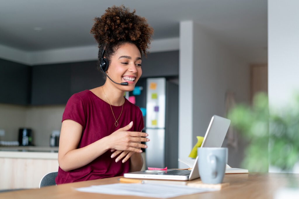 How Integrating Customer Service Outsourcing Services Enhances Client Retention 1 How Integrating Customer Service Outsourcing Services Enhances Client Retention