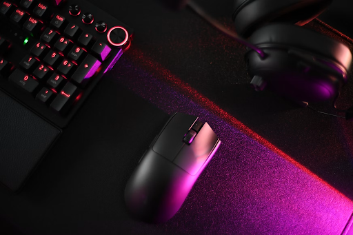 Lightweight Mice for Speed, Precision, and Responsive Gameplay in Singapore